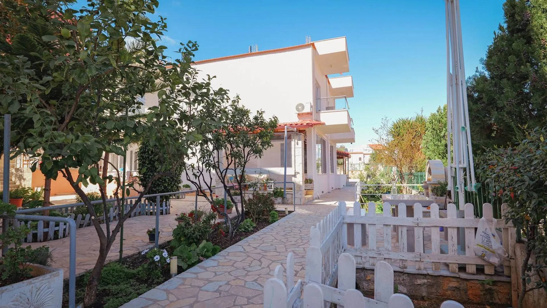 Villa Family Garden Εξαμίλιο