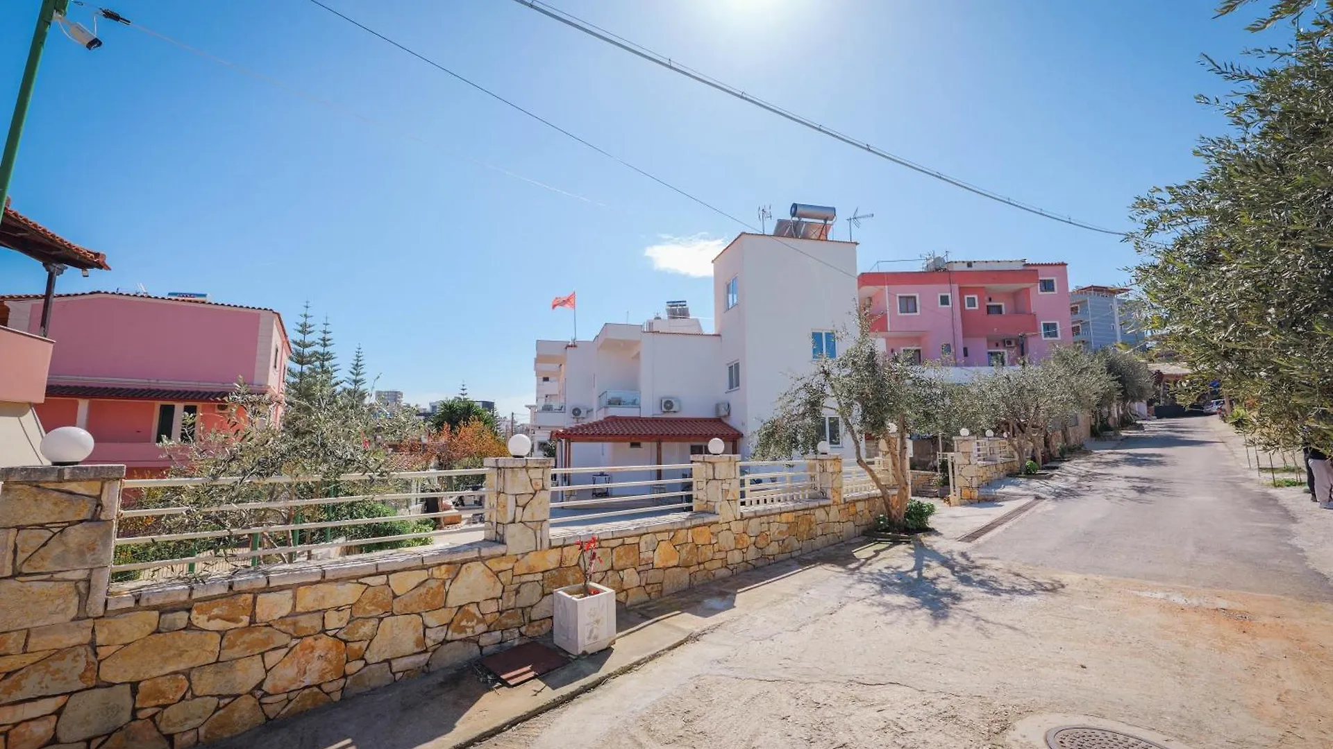 Διαμέρισμα Villa Family Garden Εξαμίλιο