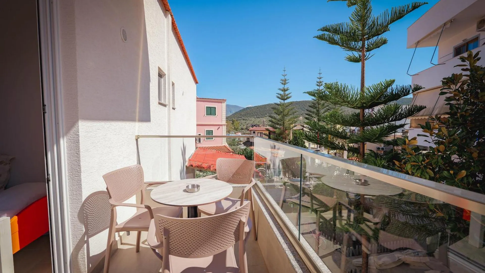 Villa Family Garden Εξαμίλιο 0*,  Αλβανία