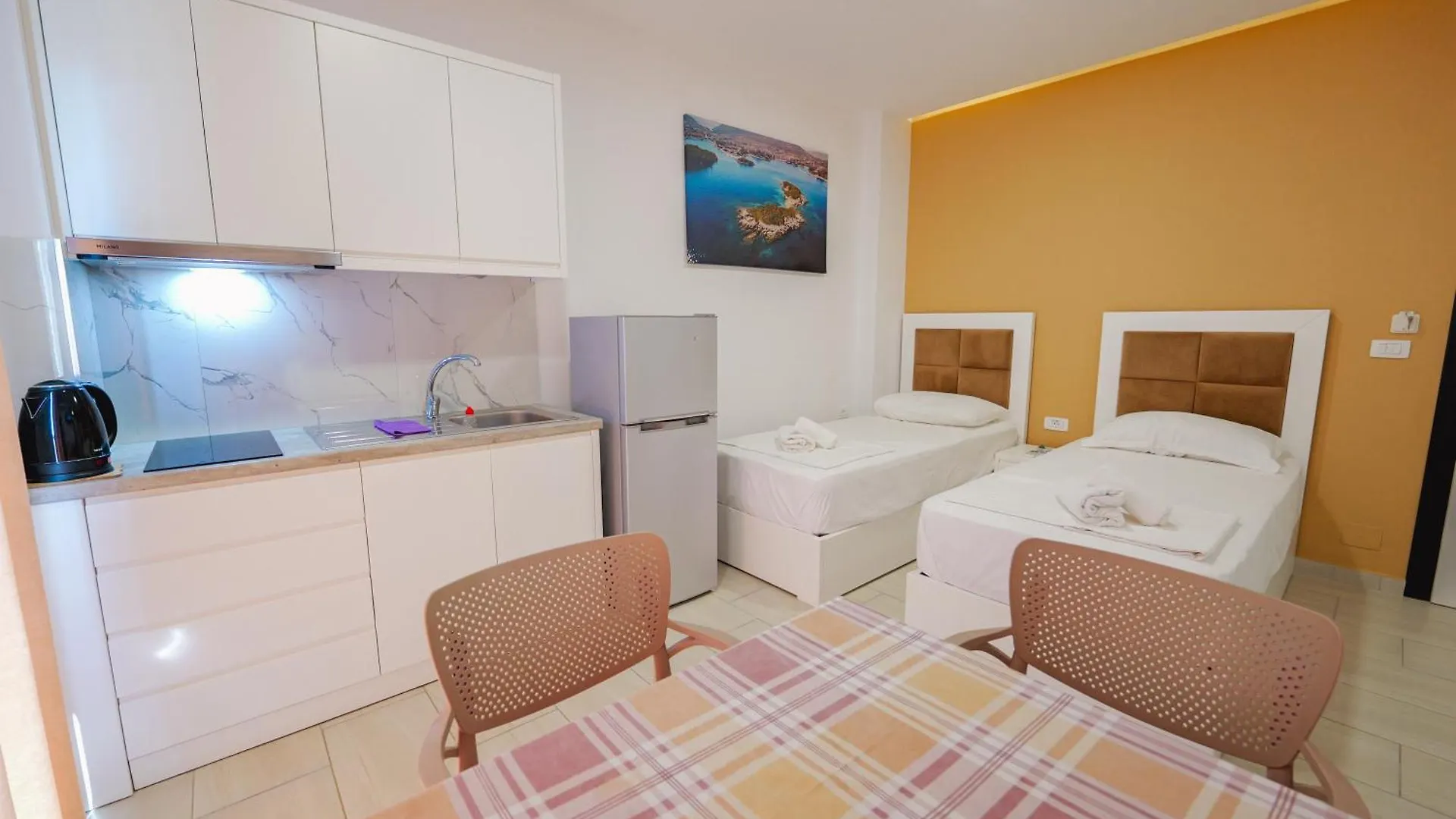 Villa Family Garden Εξαμίλιο 0*,  Αλβανία